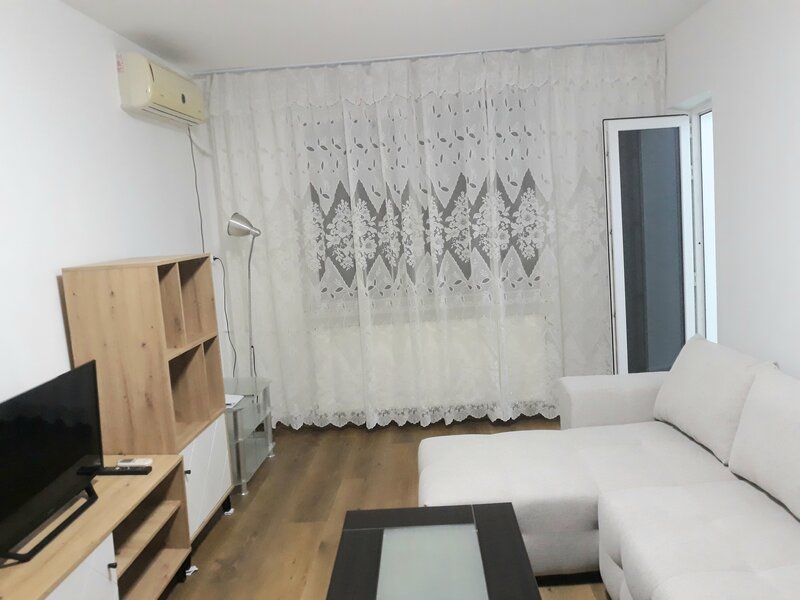 Obor, Colentina, Teiul Doamnei, stradal, 8 minute de metrou renovat mob nou